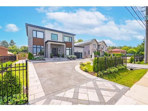 334 Third Line, Oakville, ON - Outdoor