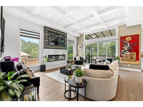 334 Third Line, Oakville, ON - Indoor Photo Showing Living Room With Fireplace
