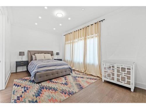 334 Third Line, Oakville, ON - Indoor Photo Showing Bedroom
