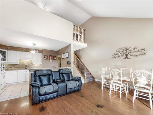 47 Dynasty Avenue, Stoney Creek, ON - Indoor