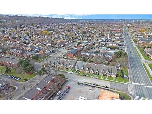 47 Dynasty Avenue, Stoney Creek, ON - Outdoor With View