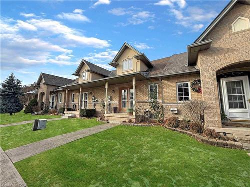 47 Dynasty Avenue, Stoney Creek, ON - Outdoor With Deck Patio Veranda With Facade