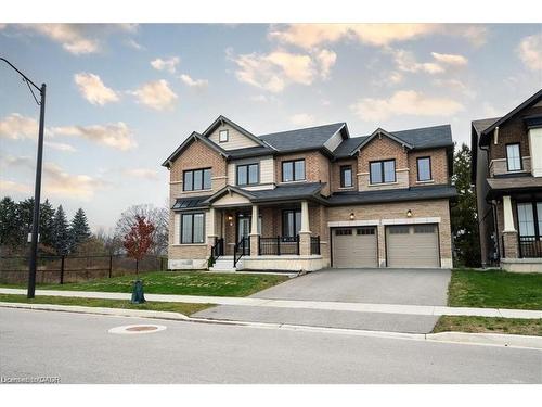 107 Cuesta Heights, Hamilton, ON - Outdoor With Facade