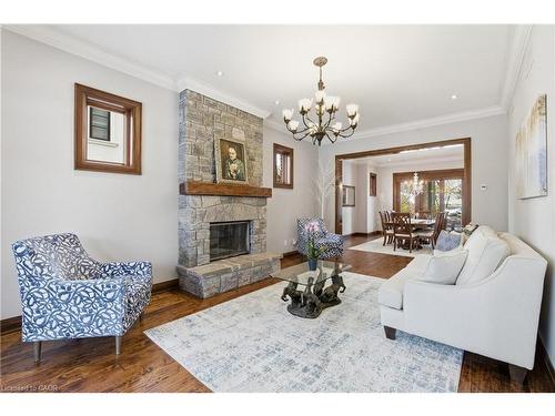 334 Belvenia Road, Burlington, ON - Indoor Photo Showing Living Room With Fireplace