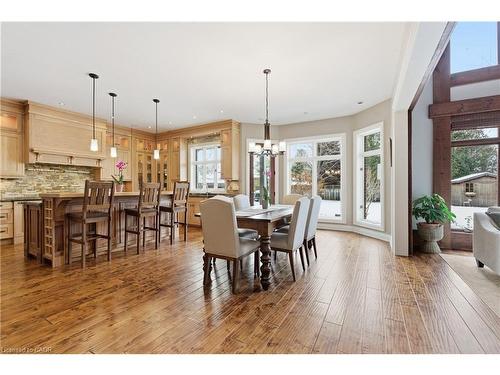 334 Belvenia Road, Burlington, ON - Indoor Photo Showing Dining Room