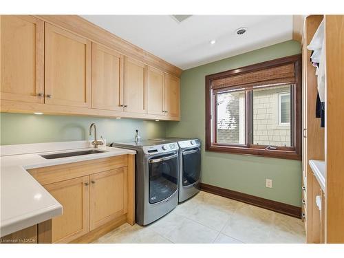 334 Belvenia Road, Burlington, ON - Indoor Photo Showing Laundry Room