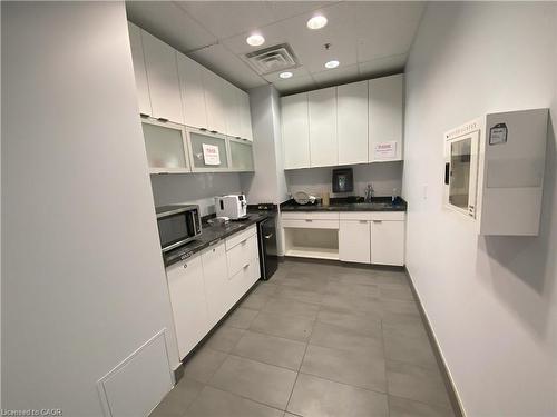 E2-1295 Cormorant Road, Ancaster, ON 