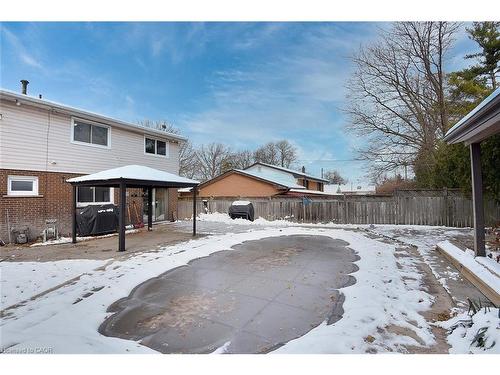 65 Rolston Drive, Hamilton, ON - Outdoor