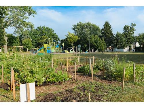 39 Cloverhill Road, Hamilton, ON - Outdoor