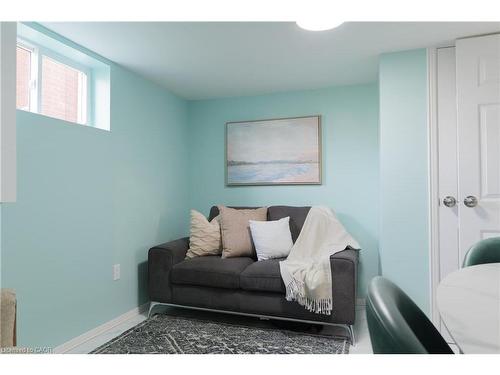 39 Cloverhill Road, Hamilton, ON - Indoor