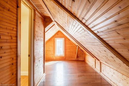 21 Fullerton Avenue, Hamilton, ON - Indoor Photo Showing Other Room