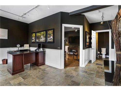 231 8 Highway, Stoney Creek, ON - Indoor Photo Showing Office