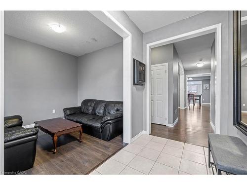 20 Gillespie Drive, Brantford, ON - Indoor