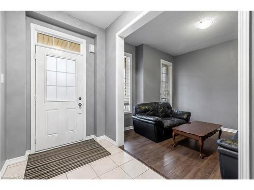 20 Gillespie Drive, Brantford, ON - Indoor Photo Showing Other Room
