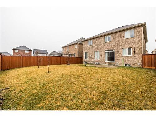 20 Gillespie Drive, Brantford, ON - Outdoor