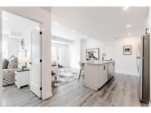 243 Burke Street, Waterdown, ON - Indoor Photo Showing Kitchen