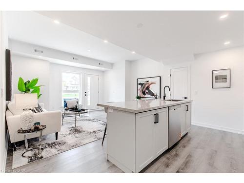 243 Burke Street, Waterdown, ON - Indoor