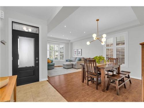 36 Beattie Crescent, Cambridge, ON - Indoor Photo Showing Dining Room