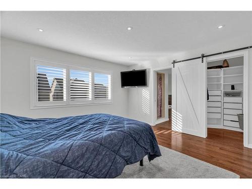 36 Beattie Crescent, Cambridge, ON - Indoor Photo Showing Bedroom