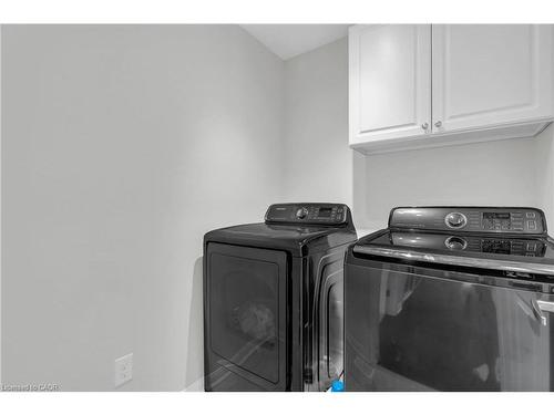 36 Beattie Crescent, Cambridge, ON - Indoor Photo Showing Laundry Room