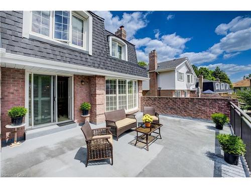 4-493 Beechwood Drive, Waterloo, ON - Outdoor