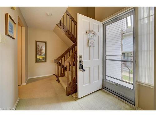 4-493 Beechwood Drive, Waterloo, ON - Indoor Photo Showing Other Room