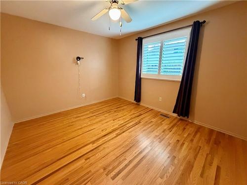6 Burdock Boulevard, Brantford, ON - Indoor Photo Showing Other Room