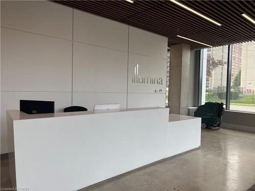 1108-500 Brock Avenue, Burlington, ON - Indoor