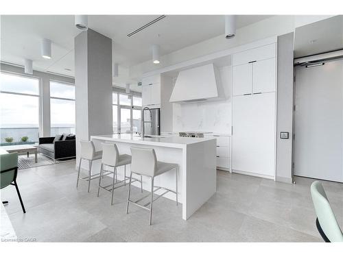 1108-500 Brock Avenue, Burlington, ON - Indoor