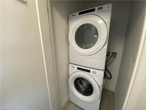 1108-500 Brock Avenue, Burlington, ON - Indoor Photo Showing Laundry Room