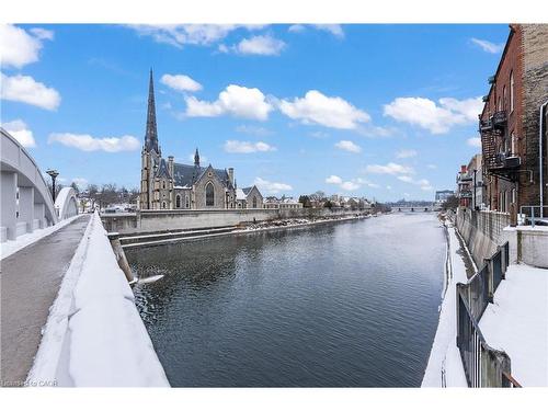 26 Main Street, Cambridge, ON 