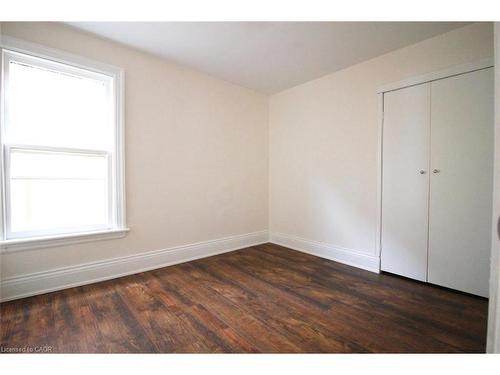 49 Nightingale Avenue, Hamilton, ON - Indoor Photo Showing Other Room