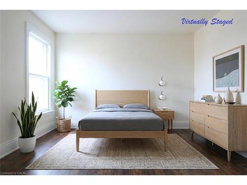 49 Nightingale Avenue, Hamilton, ON - Indoor Photo Showing Bedroom