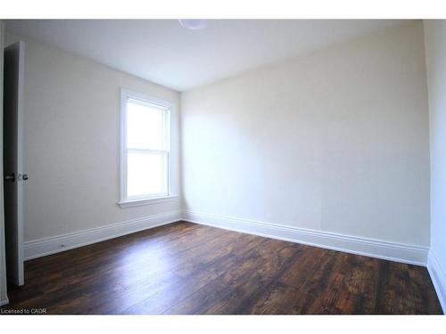 49 Nightingale Avenue, Hamilton, ON - Indoor Photo Showing Other Room