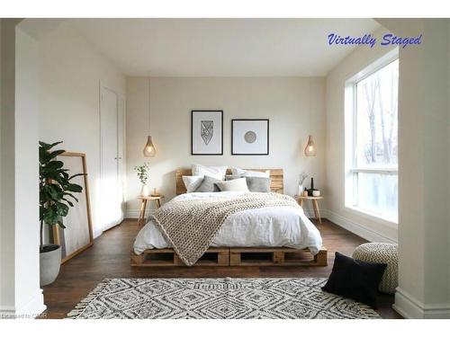 49 Nightingale Avenue, Hamilton, ON - Indoor Photo Showing Bedroom