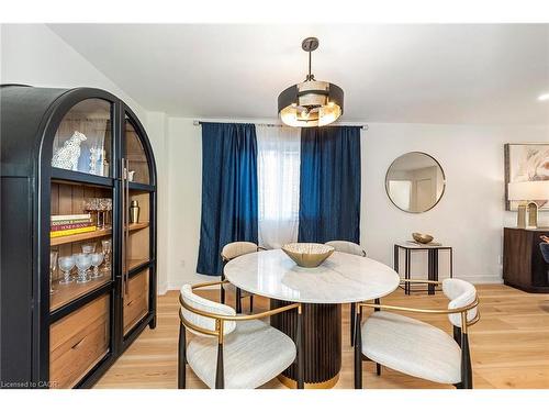 60-62 Delawana Drive, Hamilton, ON - Indoor Photo Showing Dining Room