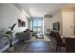 509-716 Main Street E Milton, ON L9T 9L9