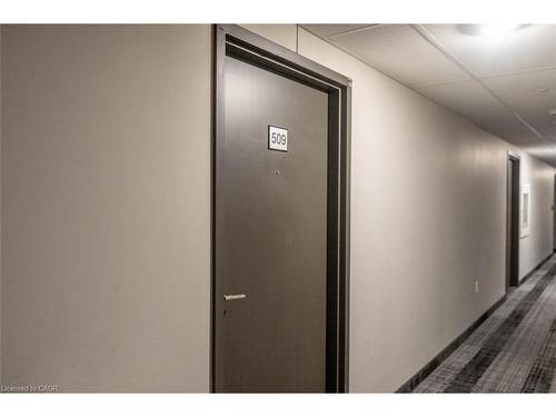 509-716 Main Street E, Milton, ON - Indoor Photo Showing Other Room
