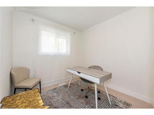 60-62 Delawana Drive, Hamilton, ON - Indoor Photo Showing Other Room