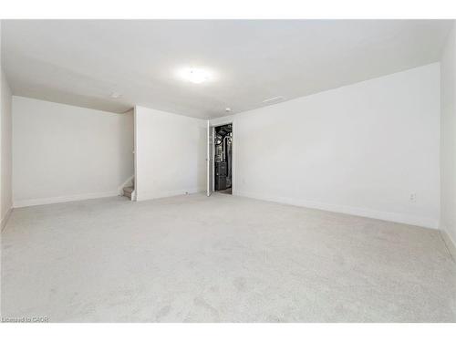 60-62 Delawana Drive, Hamilton, ON - Indoor Photo Showing Other Room