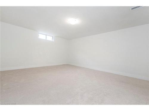 60-62 Delawana Drive, Hamilton, ON - Indoor Photo Showing Other Room