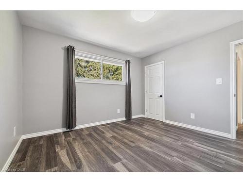 15 Purdy Crescent, Hamilton, ON - Indoor Photo Showing Other Room