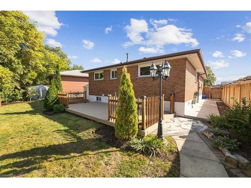 15 Purdy Crescent, Hamilton, ON - Outdoor With Exterior