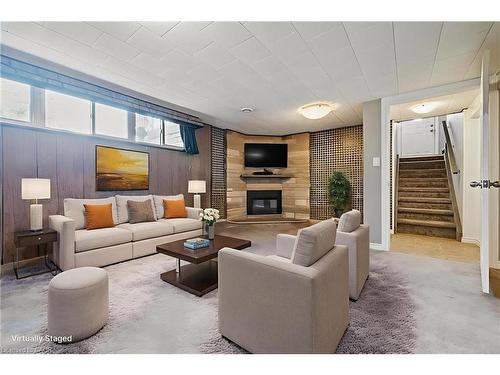 15 Purdy Crescent, Hamilton, ON - Indoor Photo Showing Living Room With Fireplace