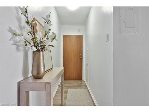 1706-375 King Street N, Waterloo, ON - Indoor Photo Showing Other Room