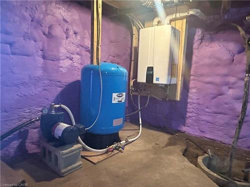 1888B Highway 3 E, Dunnville, ON - Indoor Photo Showing Bathroom