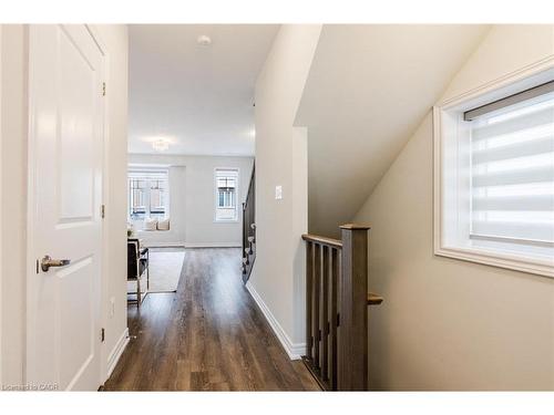 12 Rapids Lane, Hamilton, ON - Indoor Photo Showing Other Room