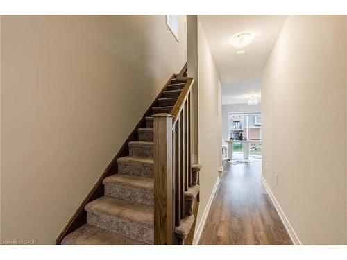 12 Rapids Lane, Hamilton, ON - Indoor Photo Showing Other Room