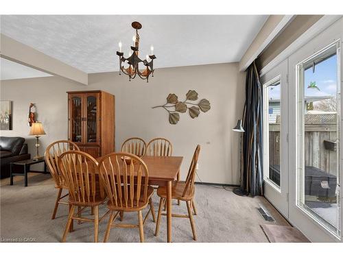 356 Cranbrook Drive, Hamilton, ON - Indoor Photo Showing Dining Room