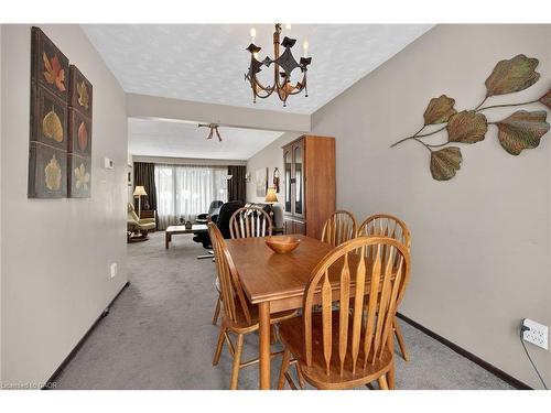 356 Cranbrook Drive, Hamilton, ON - Indoor Photo Showing Dining Room